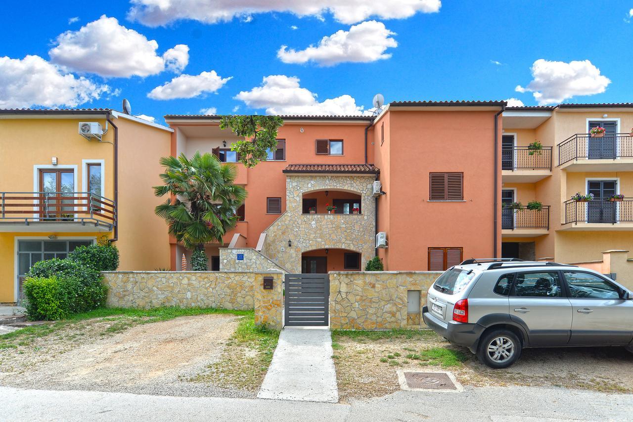 Apartment Puzar 295 Štinjan Dış mekan fotoğraf